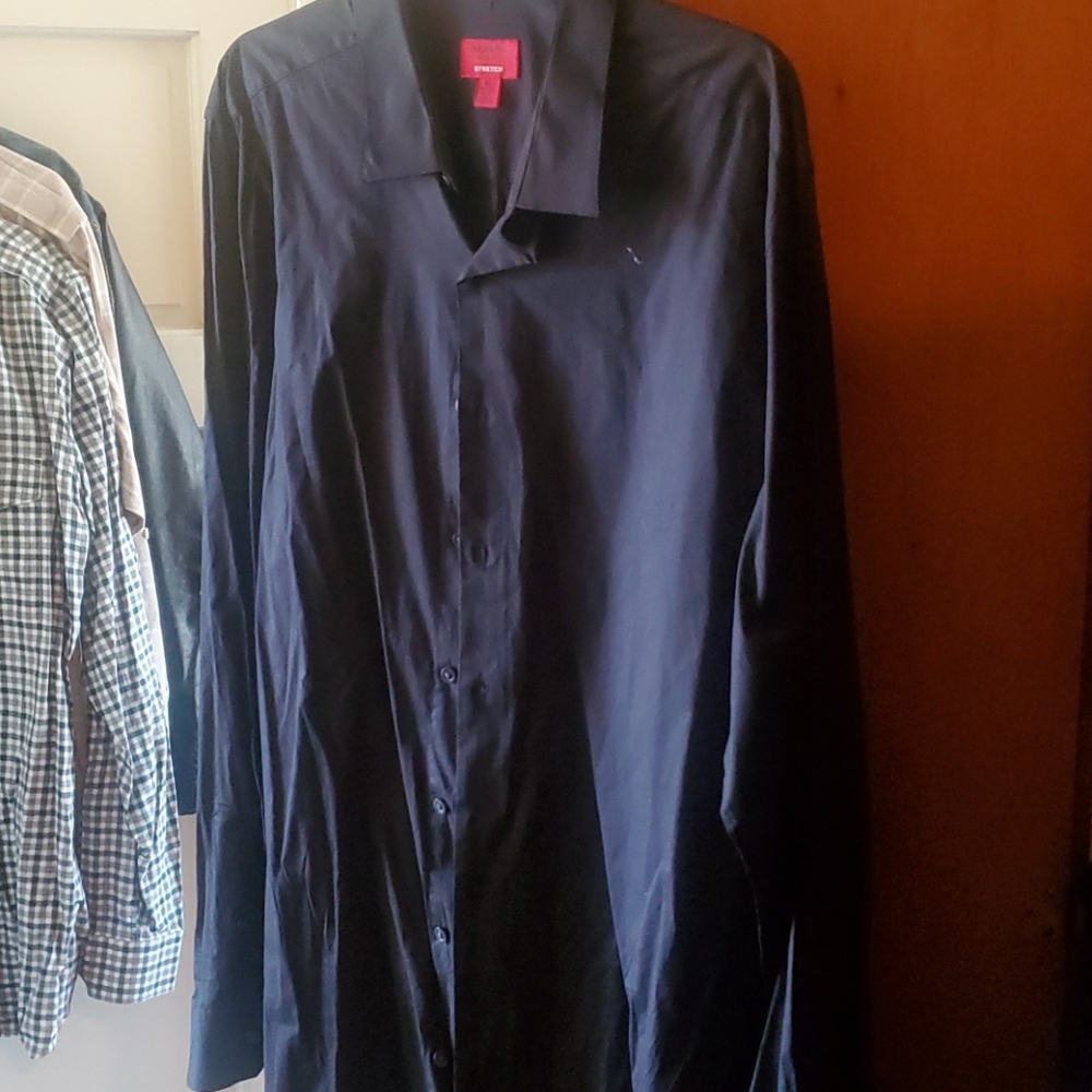 Button up long sleeve dress shirt